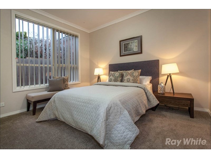 2/10 Mountain Crescent, Mulgrave VIC 3170