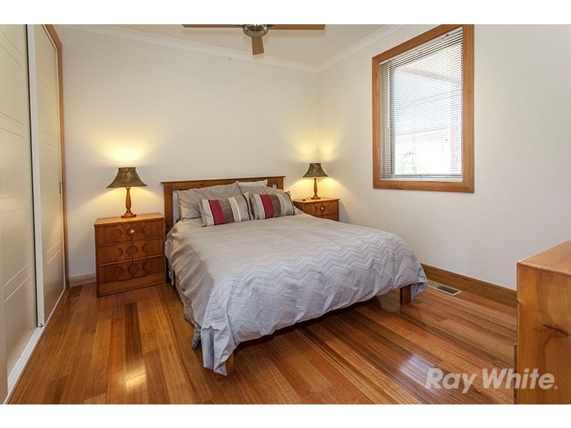 2/28 Diosma Drive, Glen Waverley VIC 3150