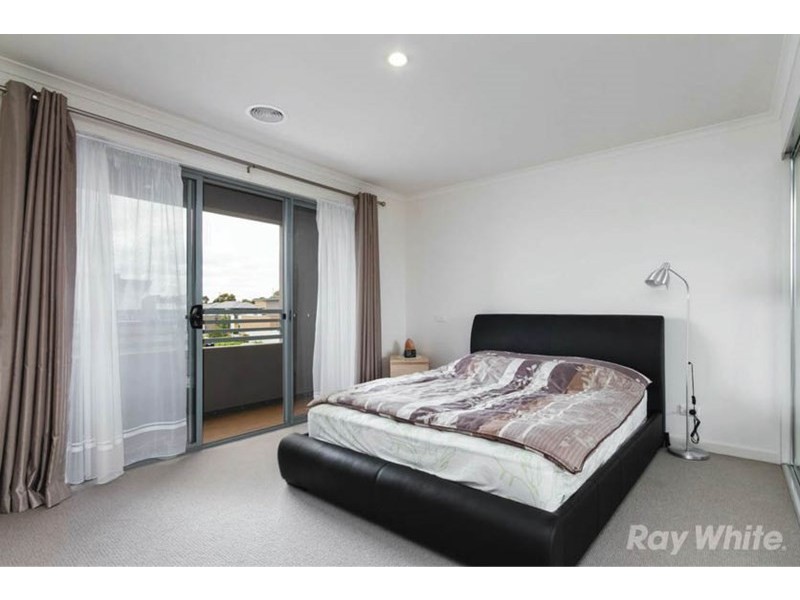 6 Richmond Circuit, Mulgrave VIC 3170