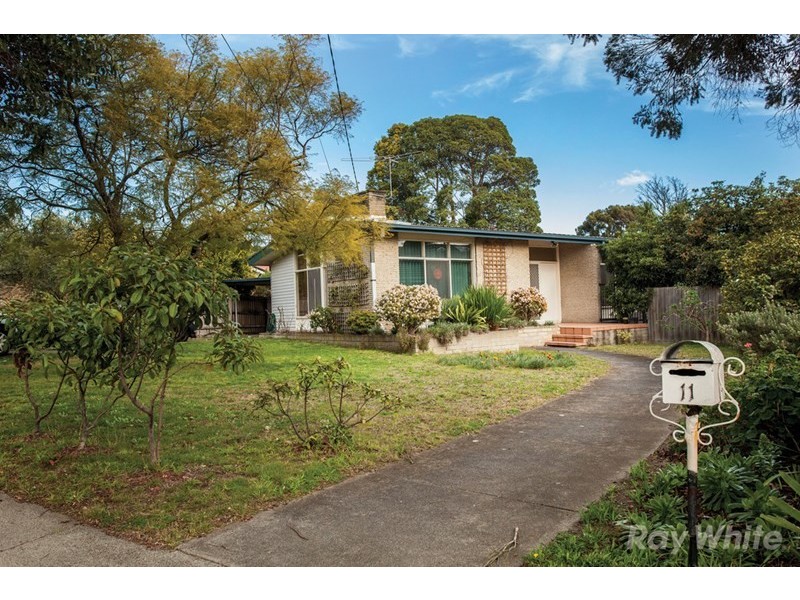 11 Stratford Court, Mulgrave VIC 3170