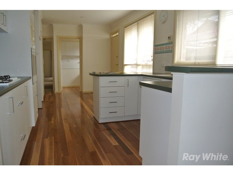 54 Banbury Street, Burwood East VIC 3151