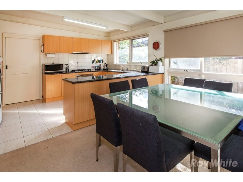54 King Arthur Drive, Glen Waverley VIC 3150
