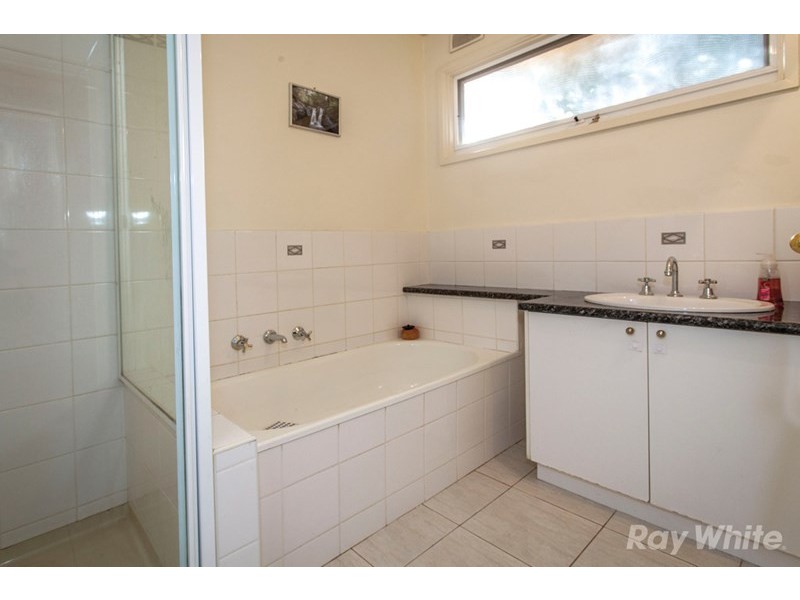 54 King Arthur Drive, Glen Waverley VIC 3150