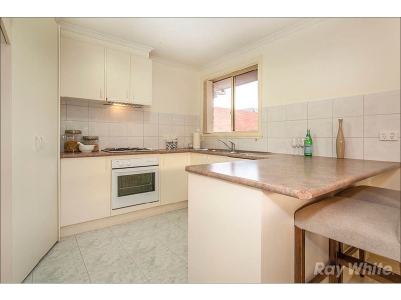 2/9 Hansworth Street, Mulgrave VIC 3170