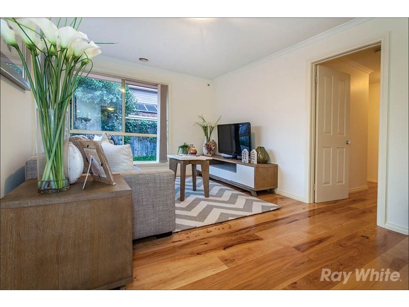 2/9 Hansworth Street, Mulgrave VIC 3170