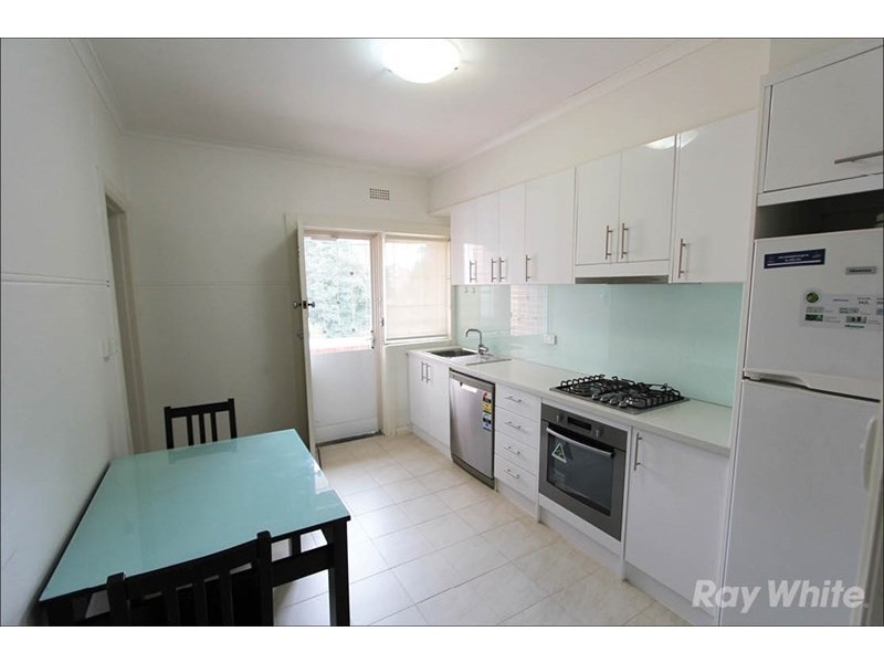 4/2 Glenarm Road, Glen Iris VIC 3146