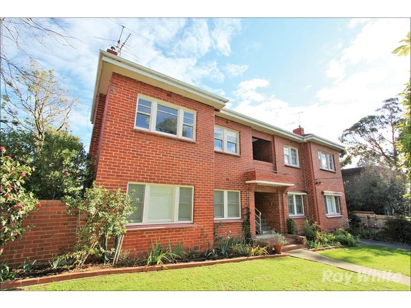 4/2 Glenarm Road, Glen Iris VIC 3146