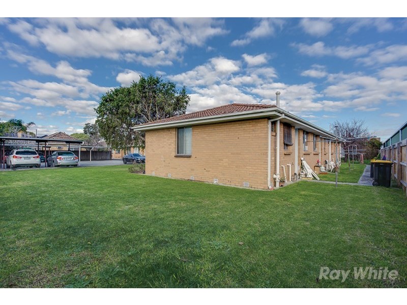 2 Wattle Street, Springvale VIC 3171