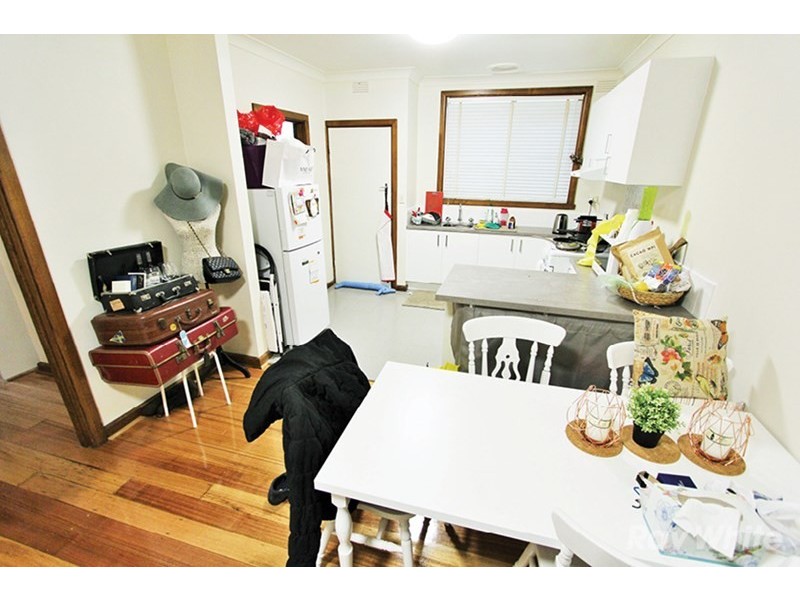 2 Wattle Street, Springvale VIC 3171