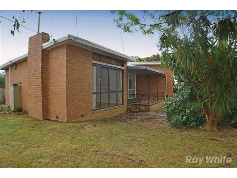 21 Pinewood Drive, Mount Waverley VIC 3149