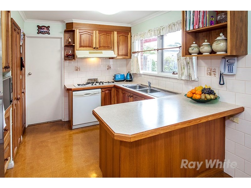 15 Baranbali Drive, Vermont South VIC 3133