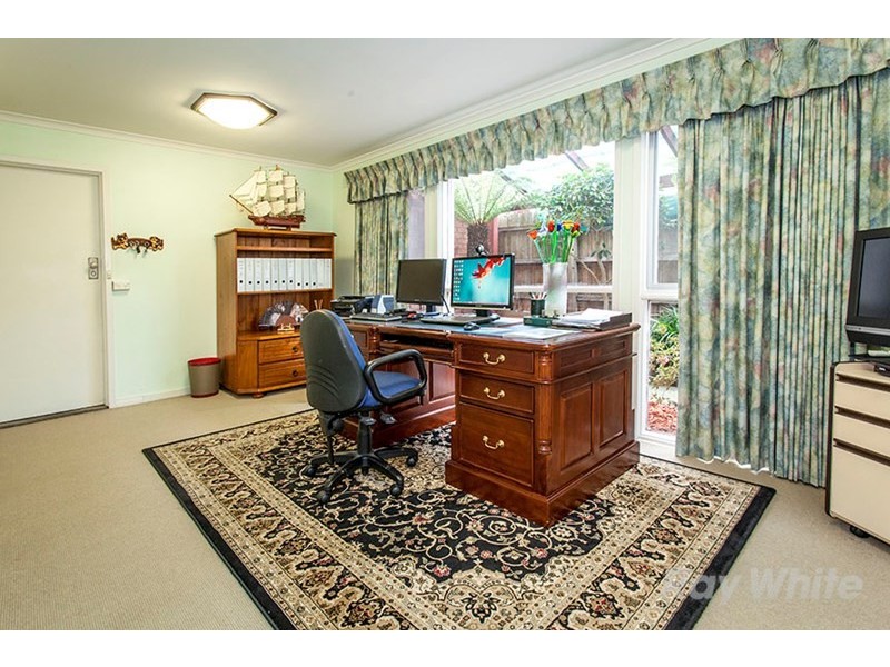 15 Baranbali Drive, Vermont South VIC 3133