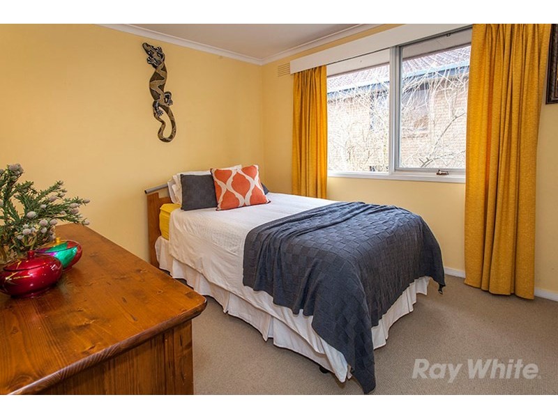 15 Baranbali Drive, Vermont South VIC 3133