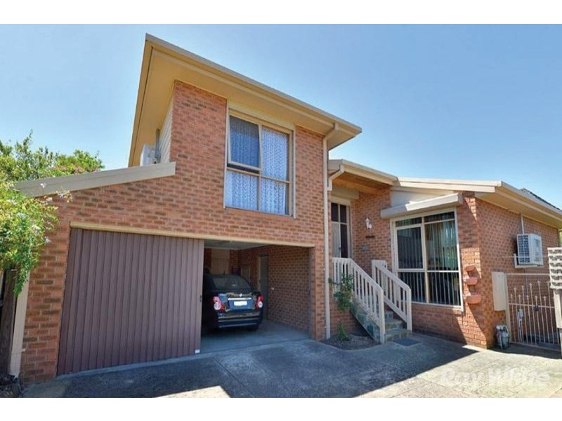 2/106 Whalley Drive, Wheelers Hill VIC 3150