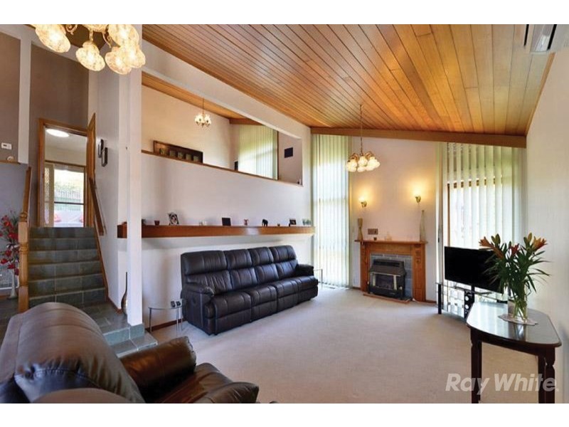 2/106 Whalley Drive, Wheelers Hill VIC 3150