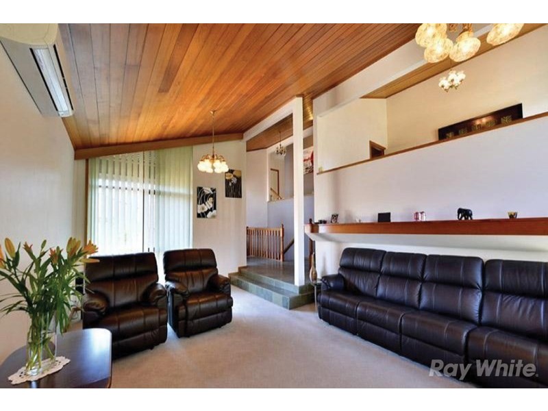 2/106 Whalley Drive, Wheelers Hill VIC 3150