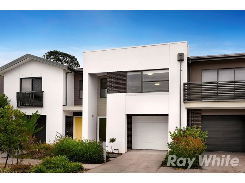 12 Anfield Crescent, Mulgrave VIC 3170