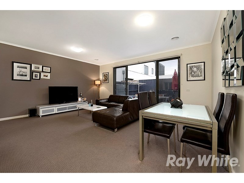 12 Anfield Crescent, Mulgrave VIC 3170