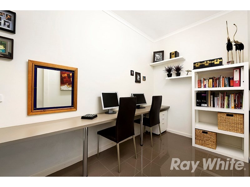 12 Anfield Crescent, Mulgrave VIC 3170