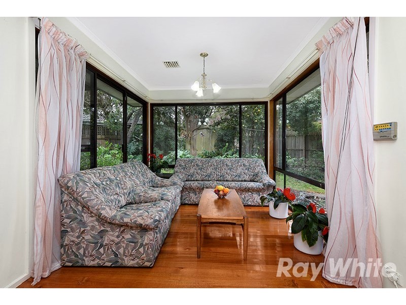 75 Box Hill Crescent, Mont Albert North VIC 3129