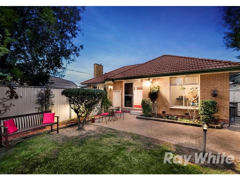 1/4 Dendy Court, Mulgrave VIC 3170