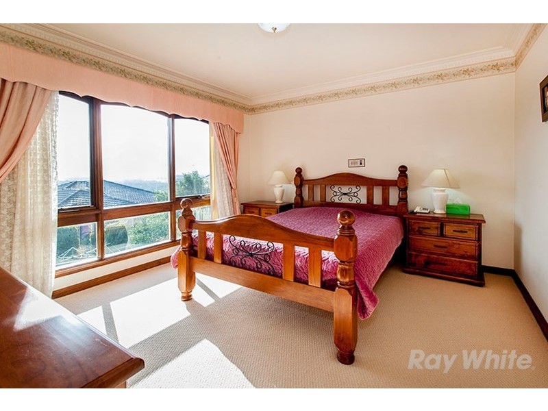 53 Grandview Road, Wheelers Hill VIC 3150