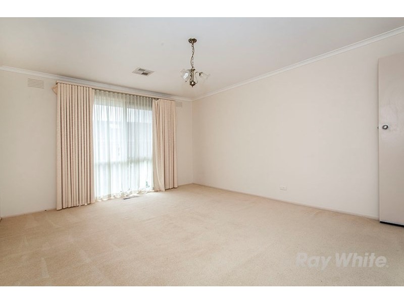 29 Loxton Avenue, Wantirna South VIC 3152