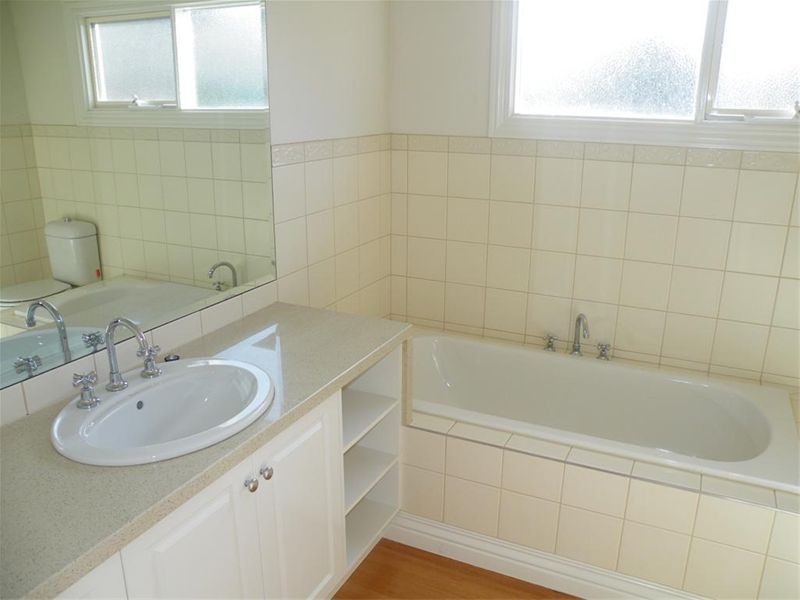 25 ASPINALL Road, Box Hill VIC 3128