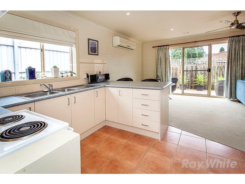 2/48 Townview Avenue, Wantirna South VIC 3152