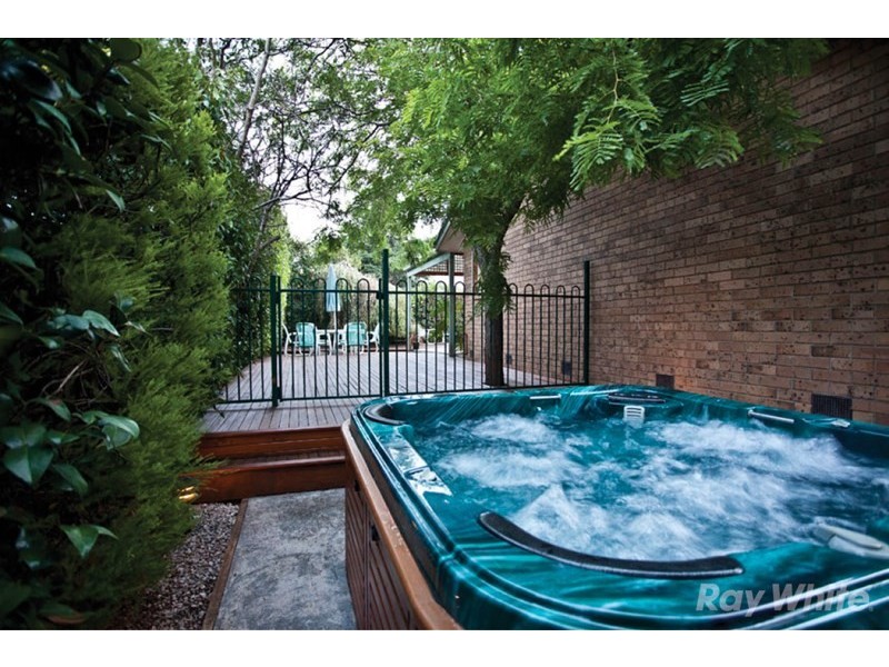 48 Jolimont Avenue, Mulgrave VIC 3170