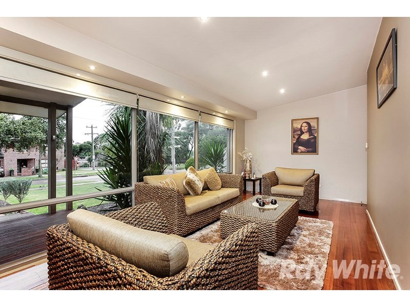 20 Thompson Street, Glen Waverley VIC 3150