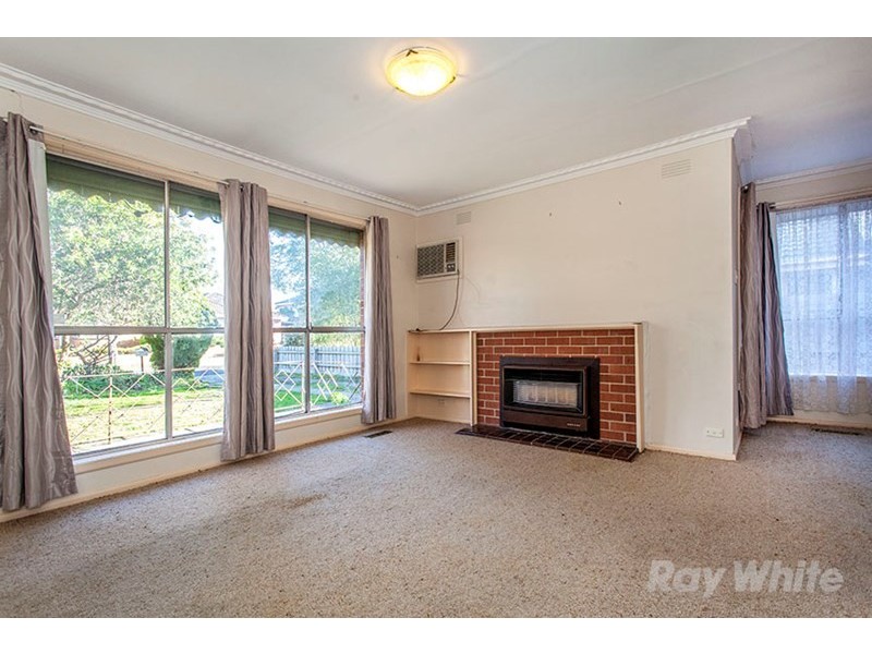 12 Rivett Crescent, Mulgrave VIC 3170