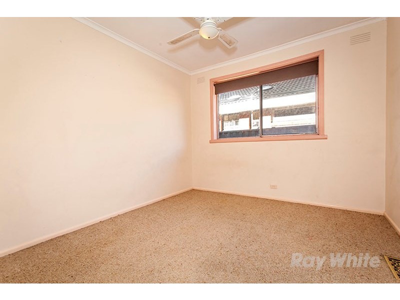 12 Rivett Crescent, Mulgrave VIC 3170