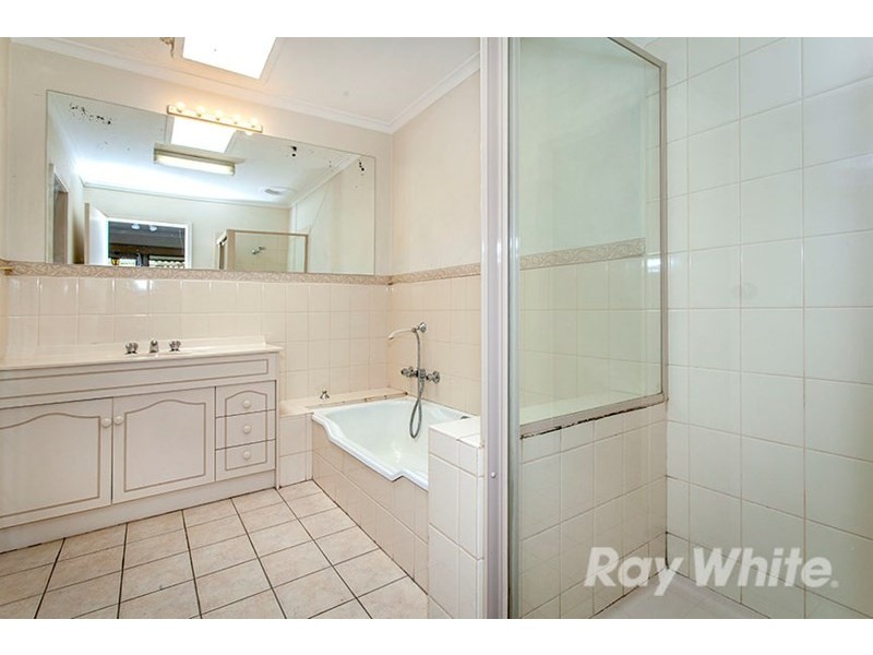 2 Wandoo Court, Wheelers Hill VIC 3150