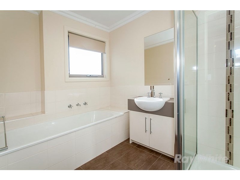 35 Panorama Drive, Forest Hill VIC 3131