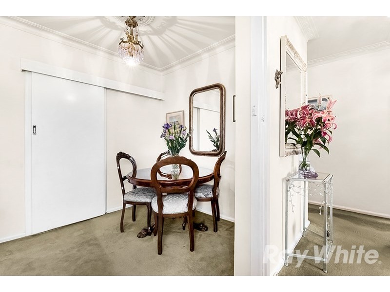 16 Marriott Parade, Glen Waverley VIC 3150