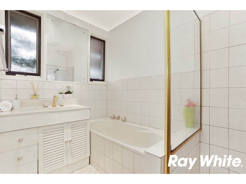 5 Exeter Court, Wheelers Hill VIC 3150