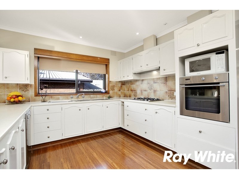 4 Turner Court, Glen Waverley VIC 3150