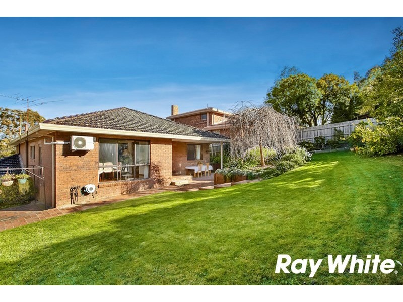 4 Turner Court, Glen Waverley VIC 3150