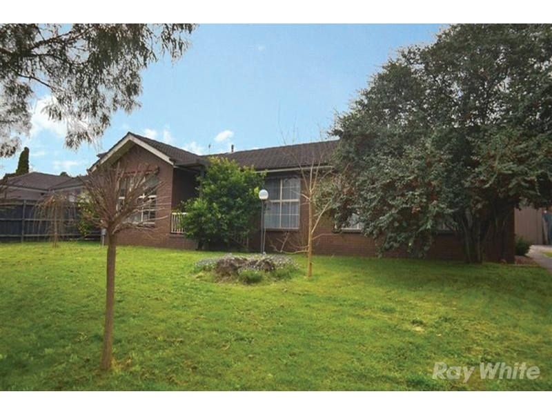 68 Windella Crescent, Glen Waverley VIC 3150