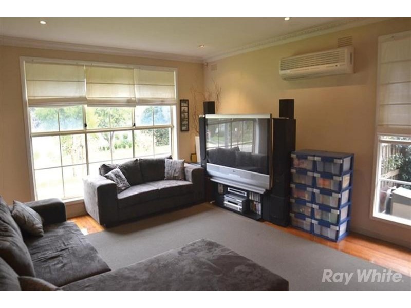 68 Windella Crescent, Glen Waverley VIC 3150