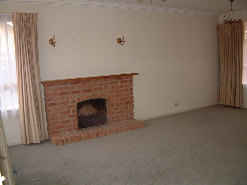 9 Margate Crescent, Glen Waverley VIC 3150