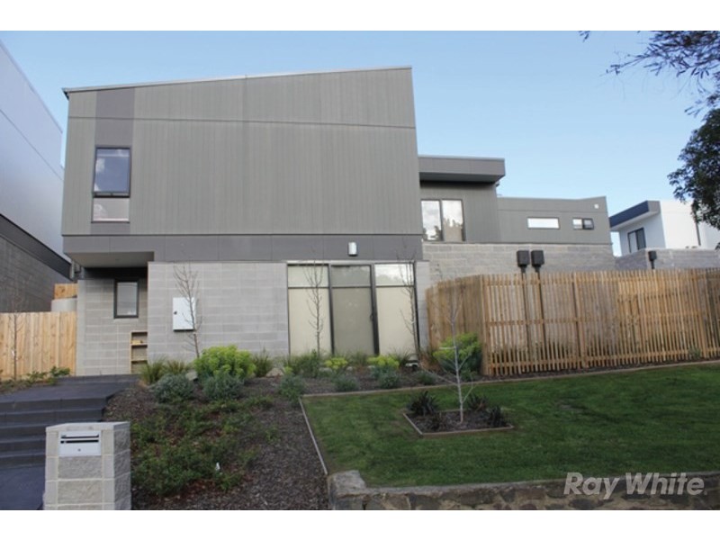 51 Winbirra Parade, Ashwood VIC 3147