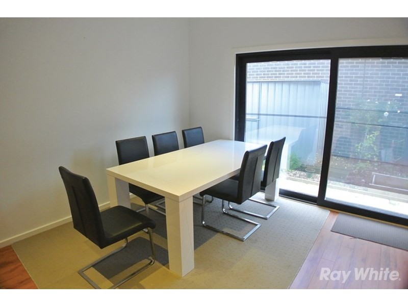 30C Oakes Avenue, Clayton South VIC 3169