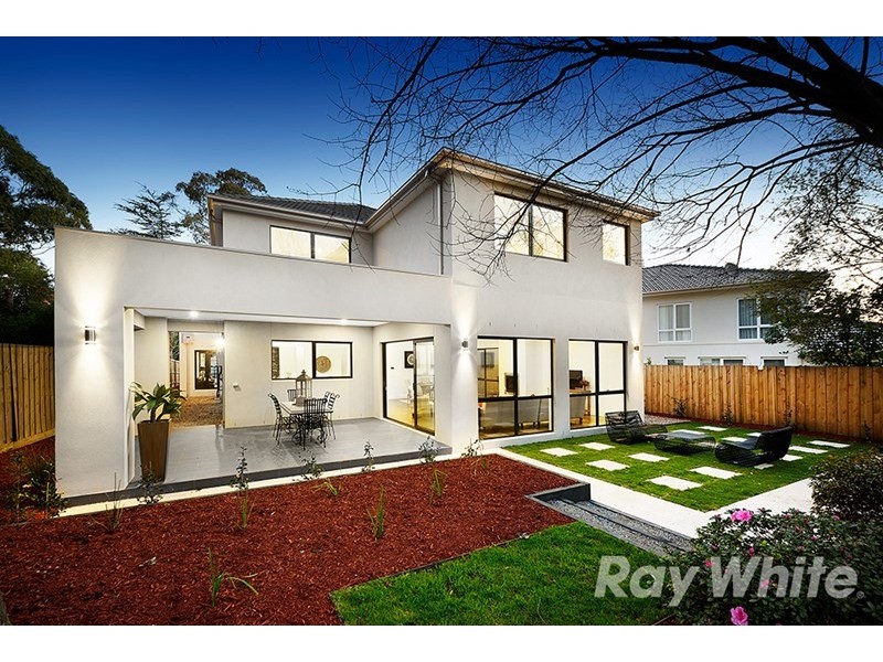 4 Sagan Court, Glen Waverley VIC 3150