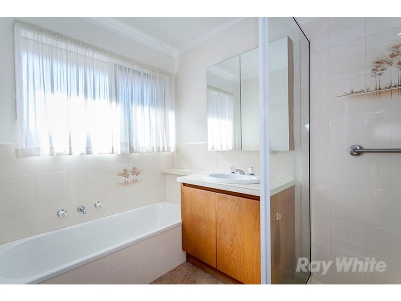 2/7 Glenmore Grove, Mount Waverley VIC 3149