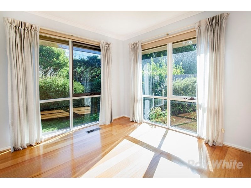 2/7 Glenmore Grove, Mount Waverley VIC 3149