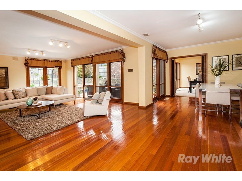 34 Clarke Court, Wheelers Hill VIC 3150