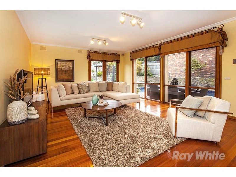 34 Clarke Court, Wheelers Hill VIC 3150