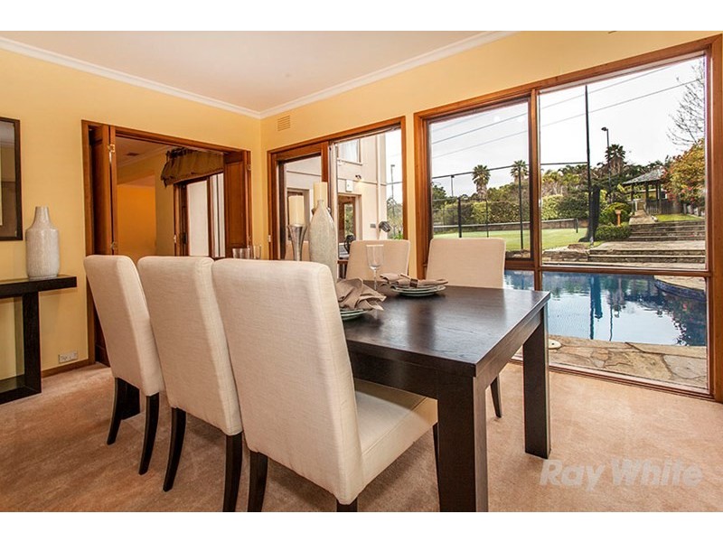 34 Clarke Court, Wheelers Hill VIC 3150